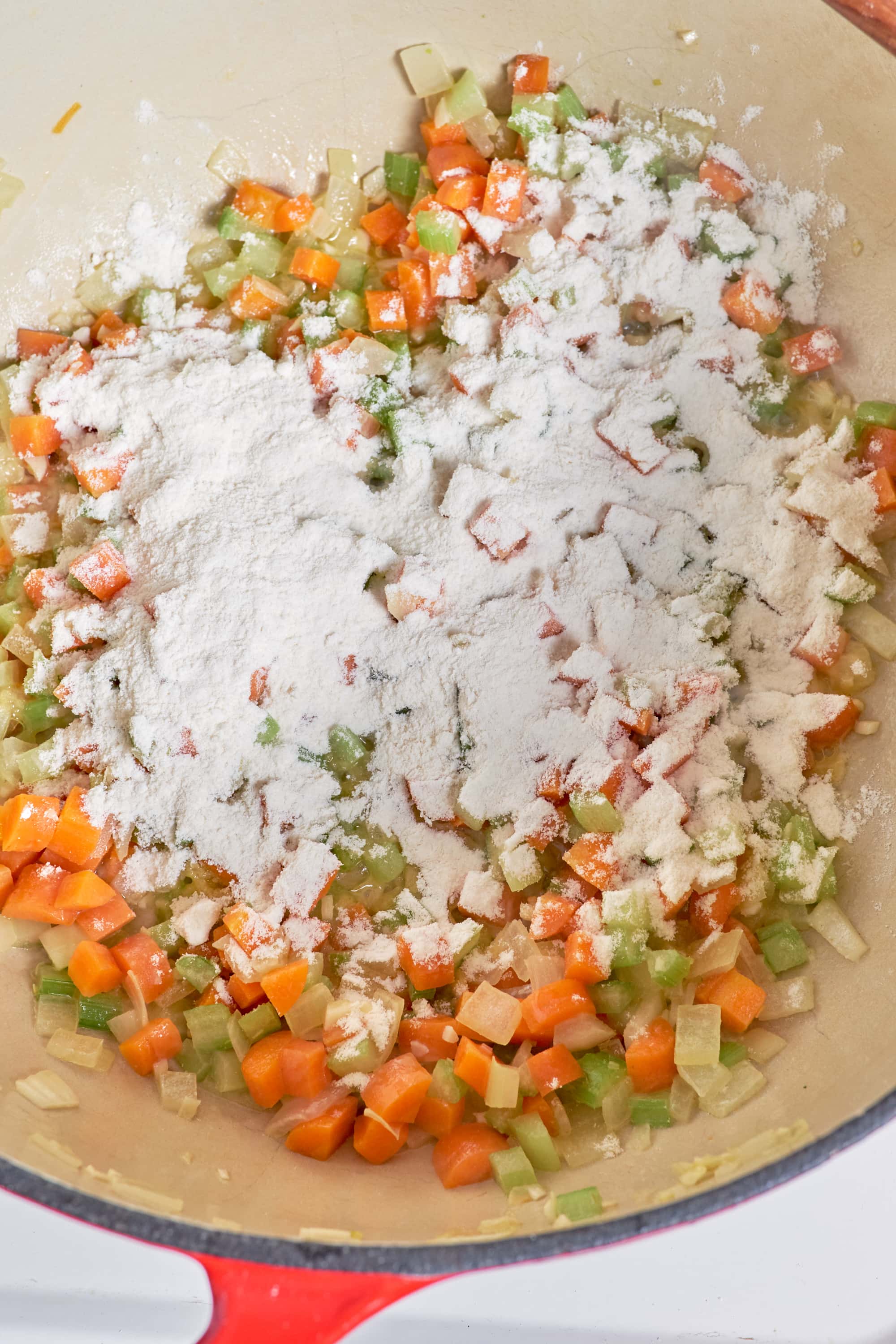 Chicken Pot Pie Soup