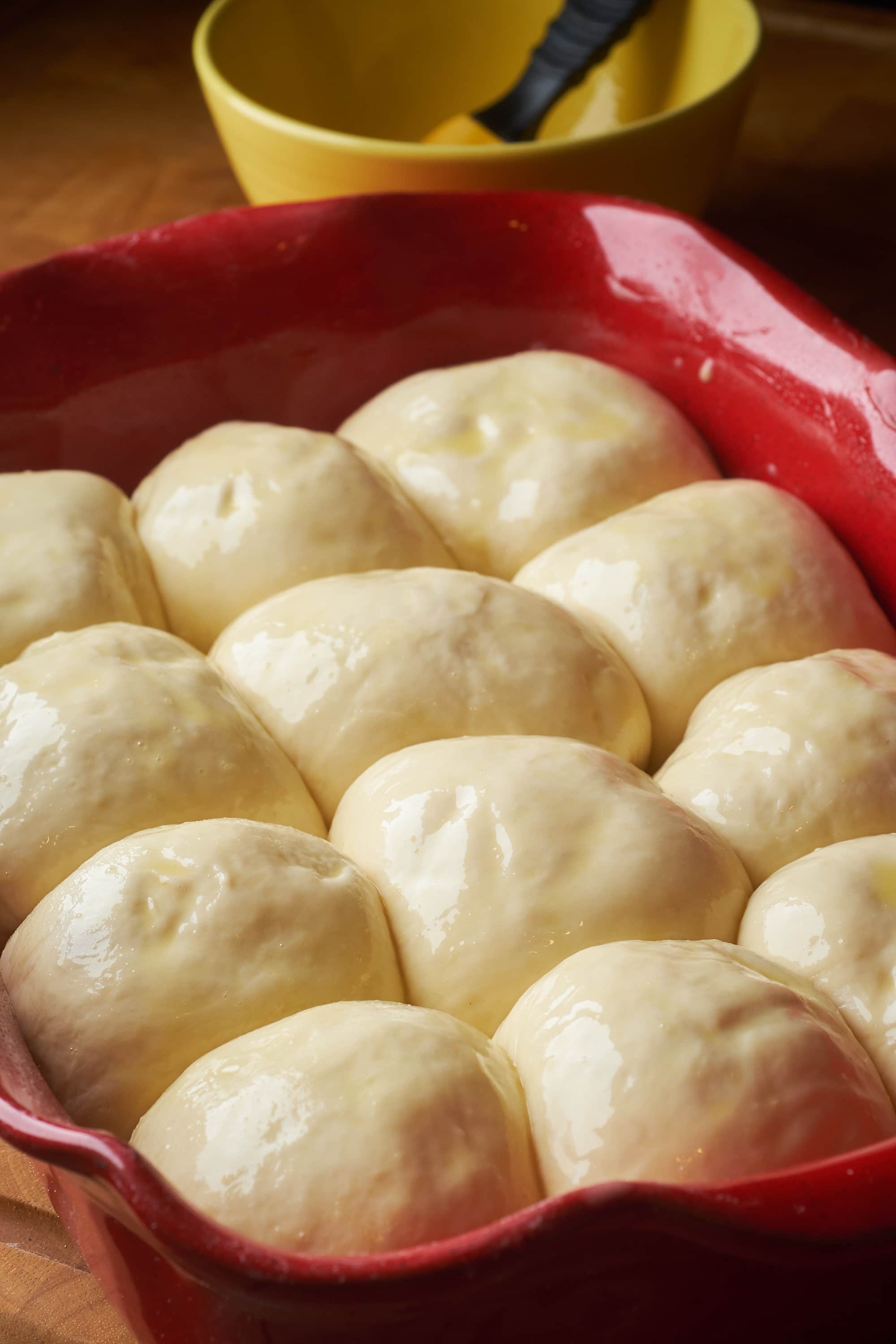 Cheesy Garlic Bread Dinner Rolls