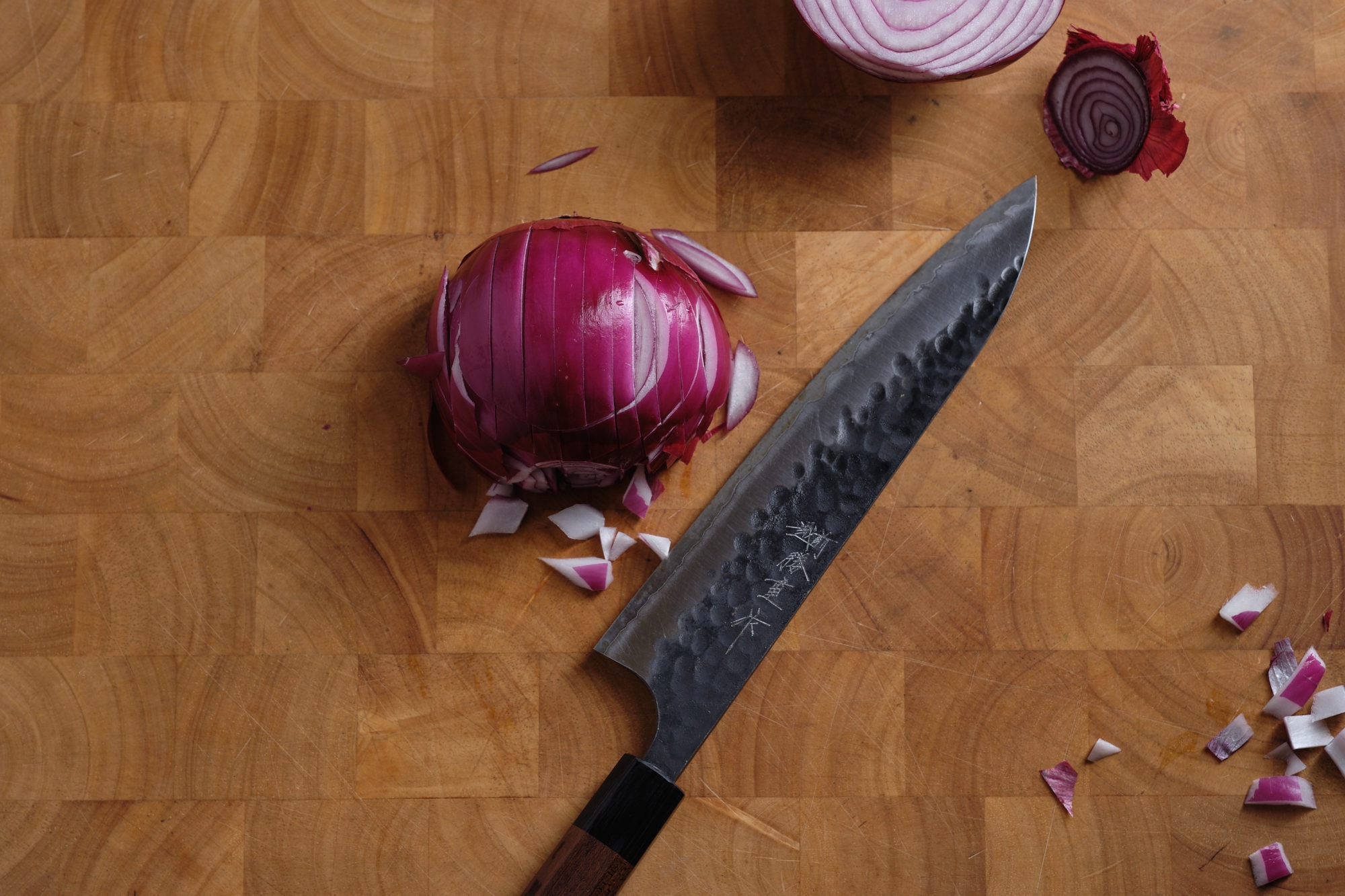 How To Cut An Onion – Eat Up! Kitchen